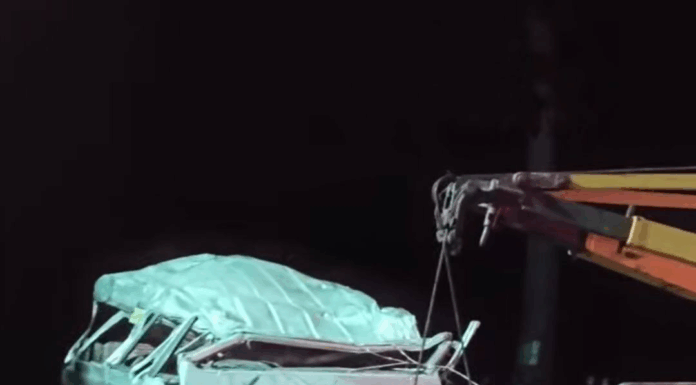 दार्जिलिङ गइरहेको वाहन दुर्घटना, २ जनाको मृत्यु, ६ जना घाइते