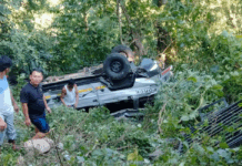 मिरिकको नोल डाँडामा वाहन दुर्घटना, दुईजना यात्रीको मृत्यु