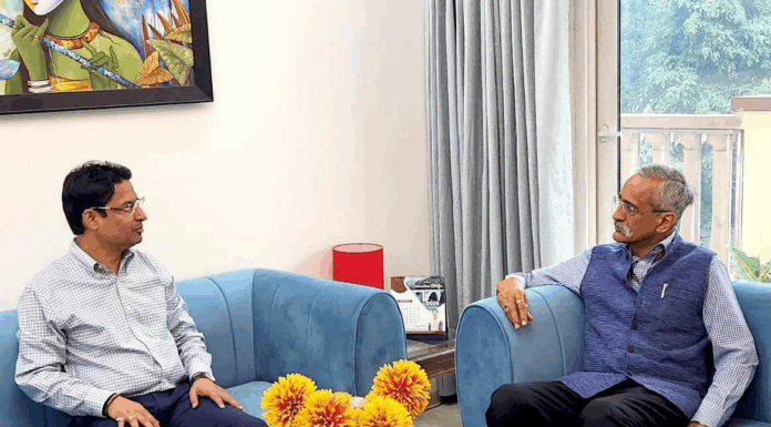 विष्ट र इन्टरलोक्युटर पङ्कज कुमार सिंहबिच भेटवार्ता